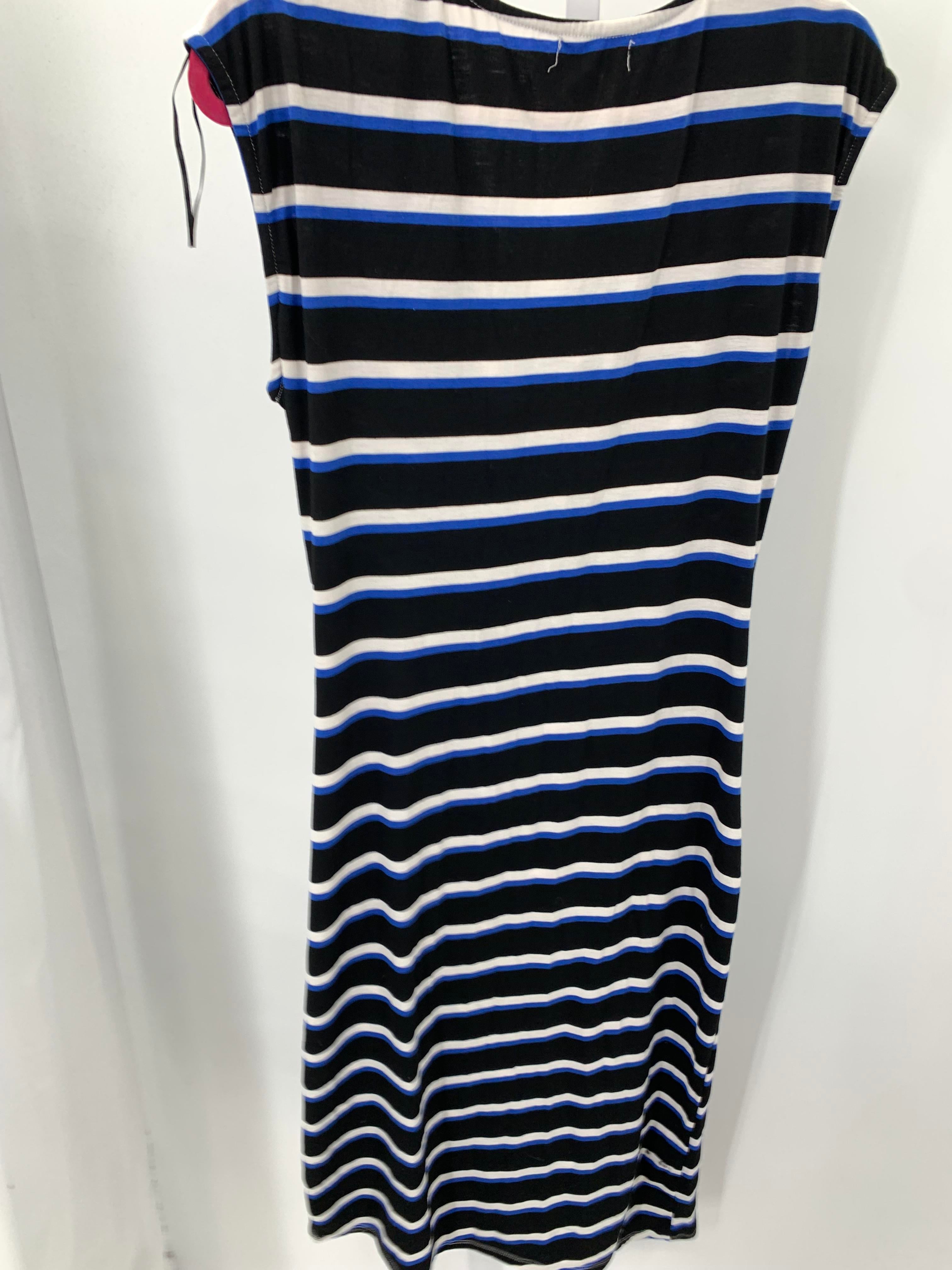 Size Extra Large Misses Sleeveless Dress
