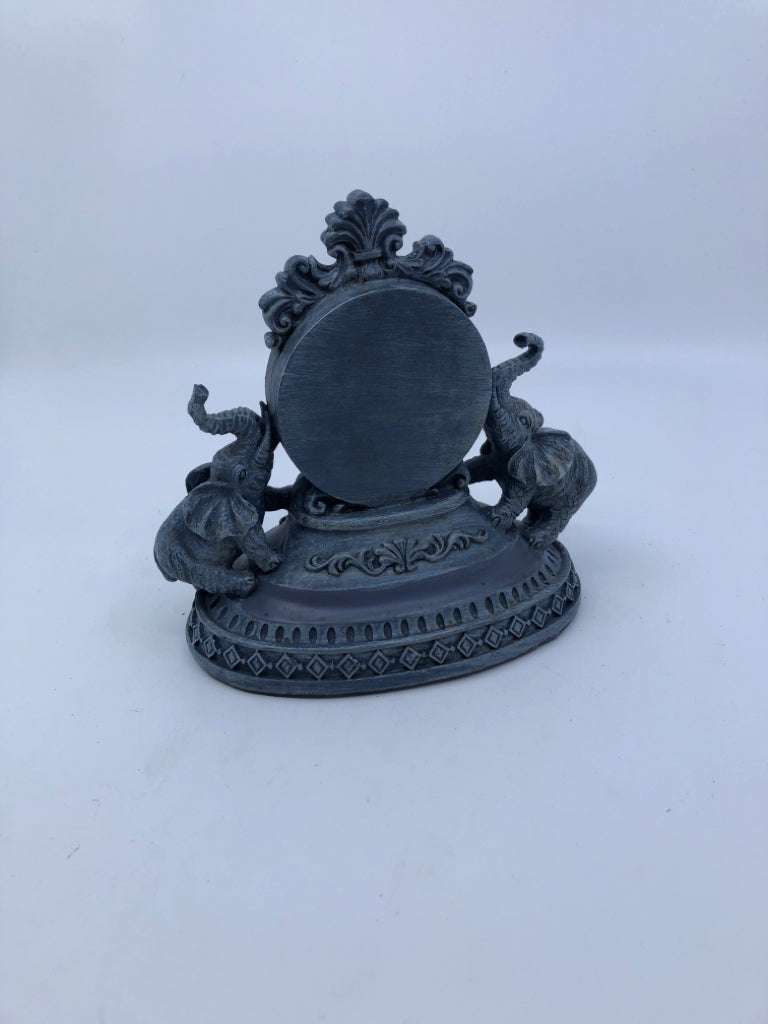 GREY RESIN ELEPHANT CLOCK.