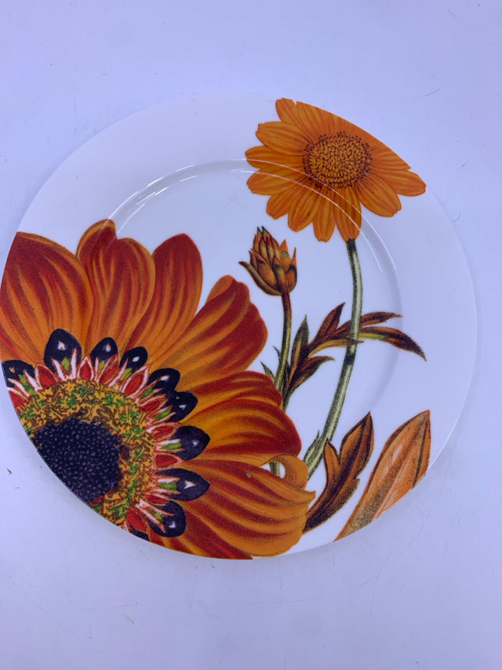 8 BURNT ORANGE FLORAL LUNCH PLATES.