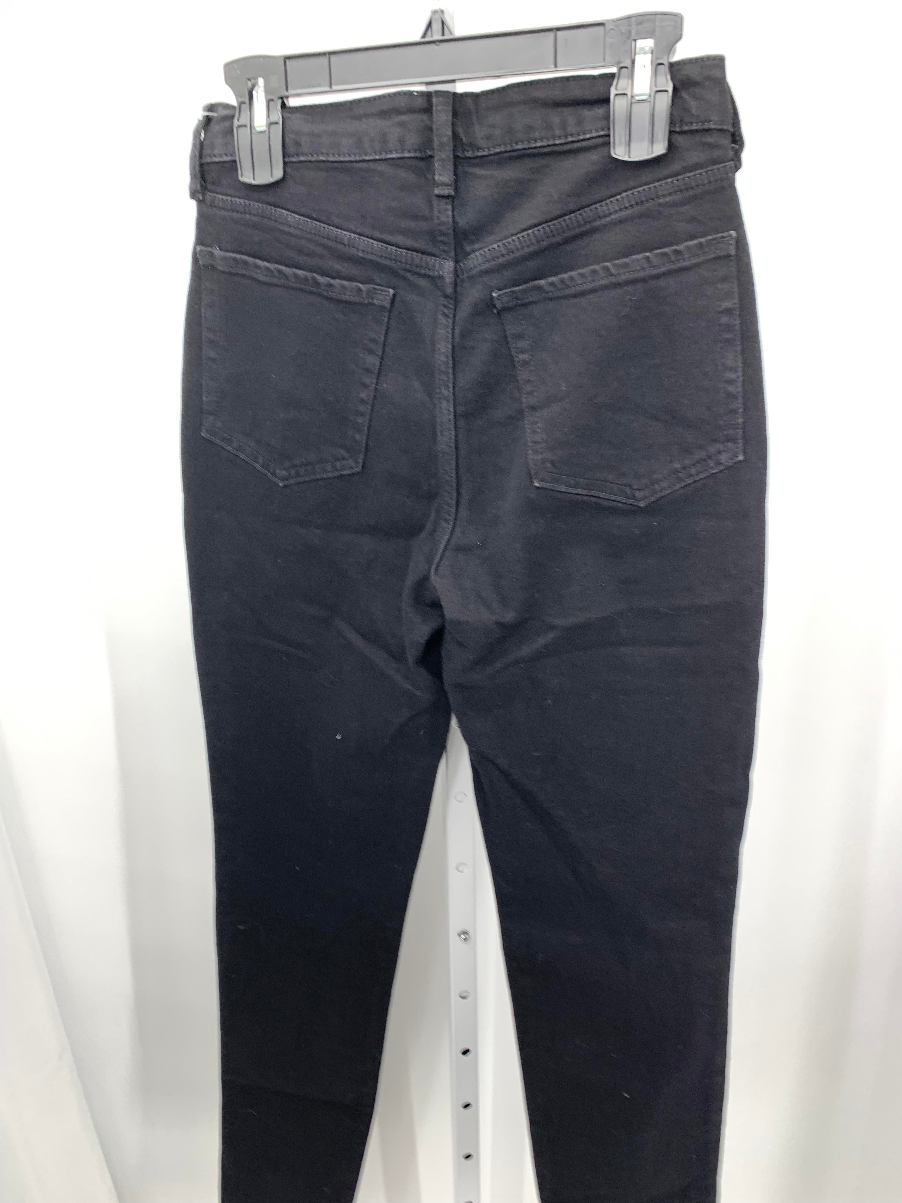 Old Navy Size 6 Tall Misses Jeans