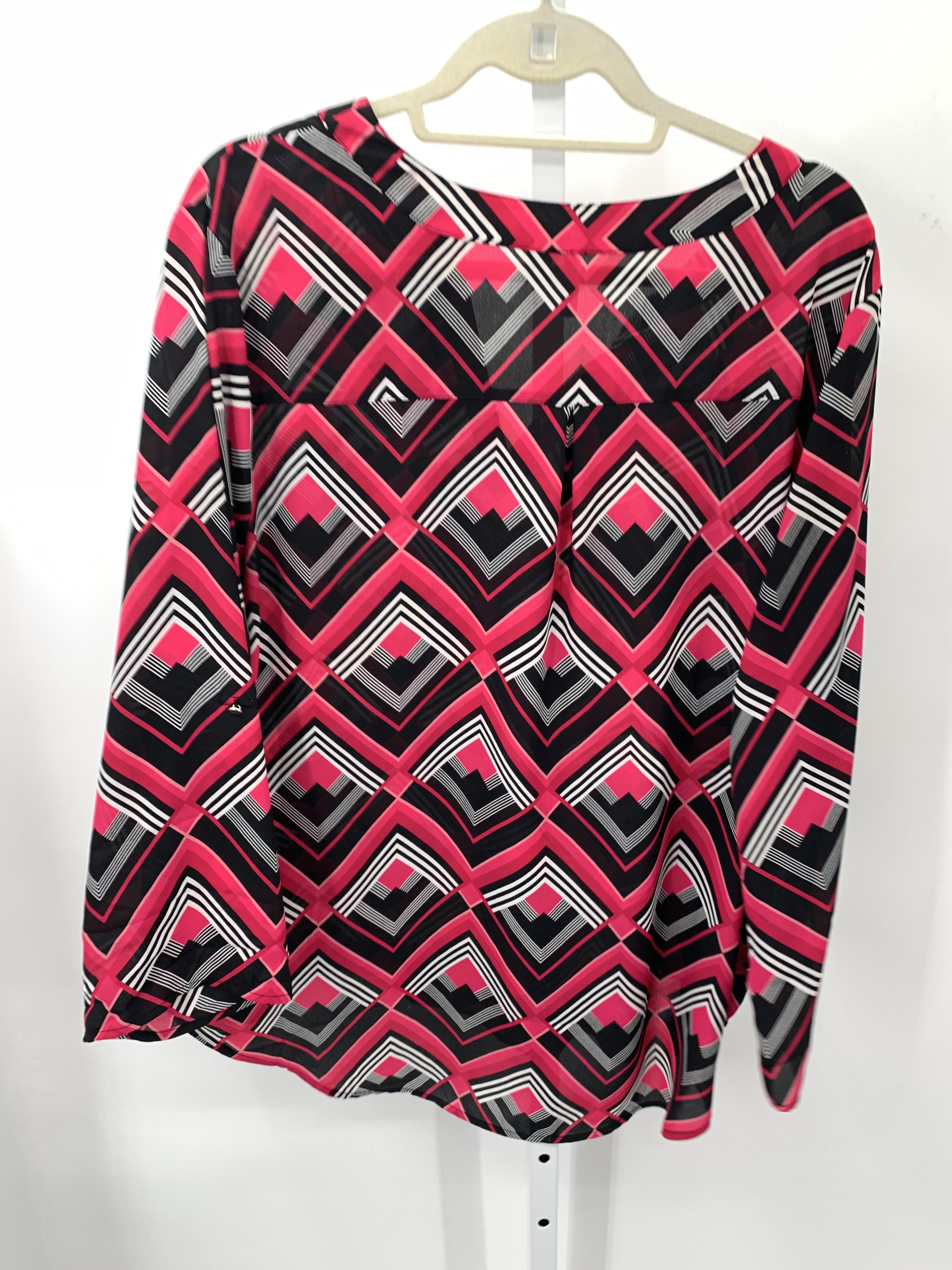 Size Extra Large Misses 3/4 Sleeve Shirt