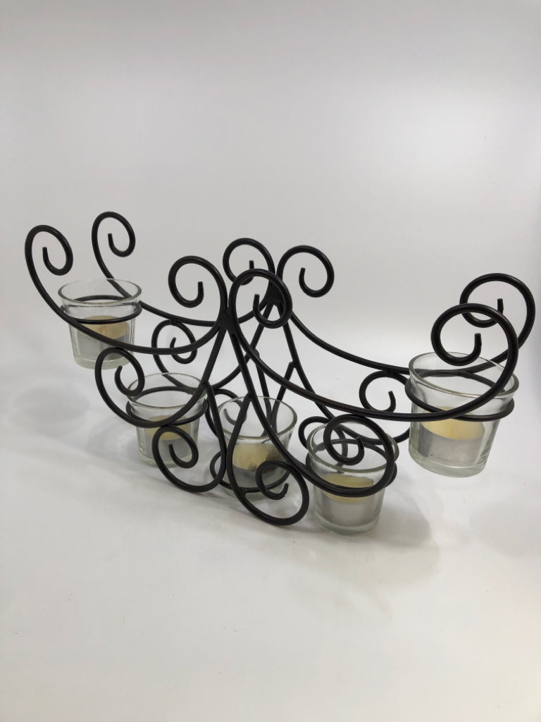 METAL SCROLL TEA LIGHT HOLDER W/5 GLASS CANDLE HOLDERS.