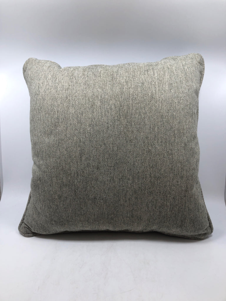 BLUE/WHITE/GREY THROW PILLOW W/ GREY BACK.