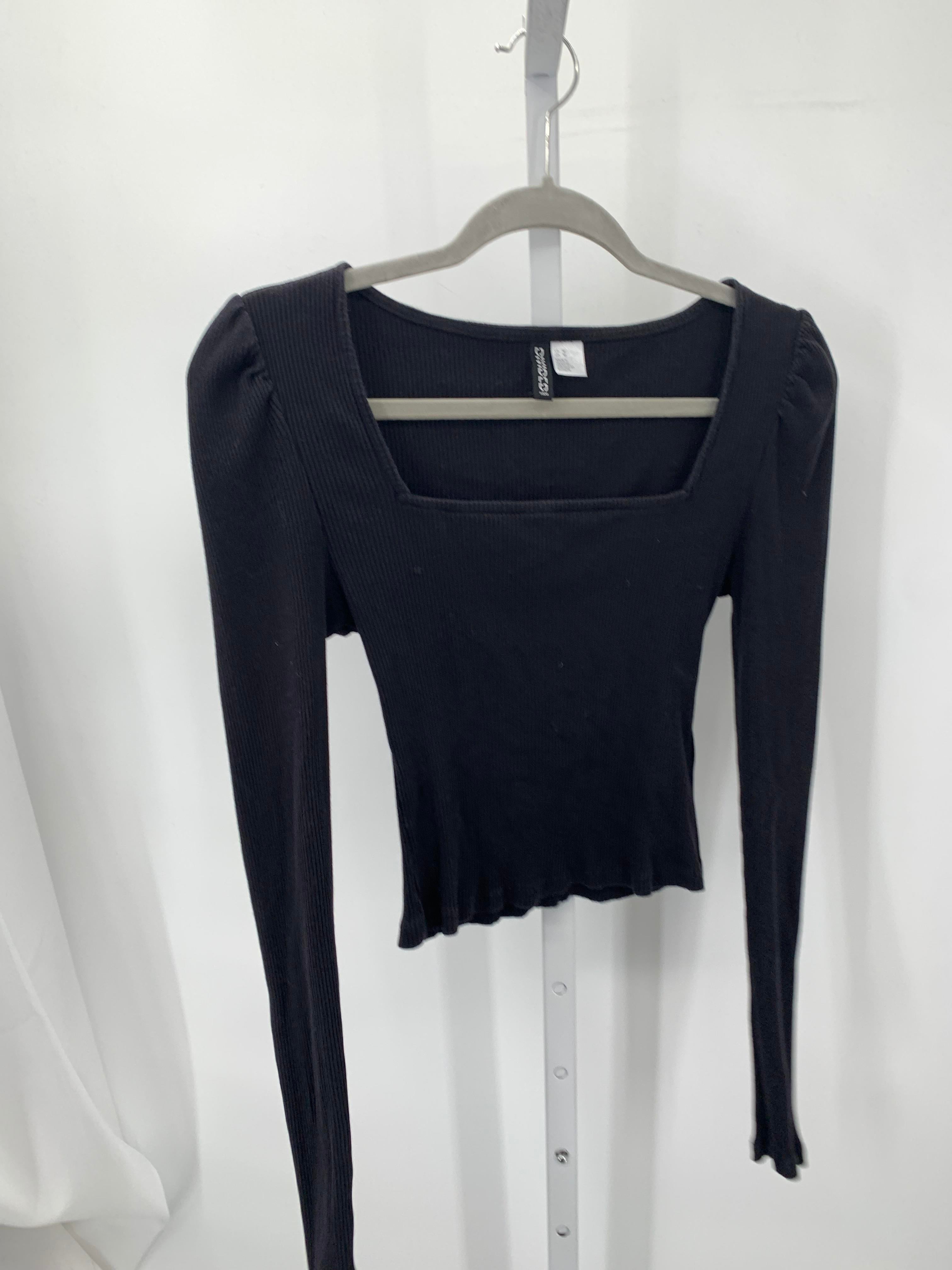 Divided Size Medium Juniors Long Sleeve Shirt