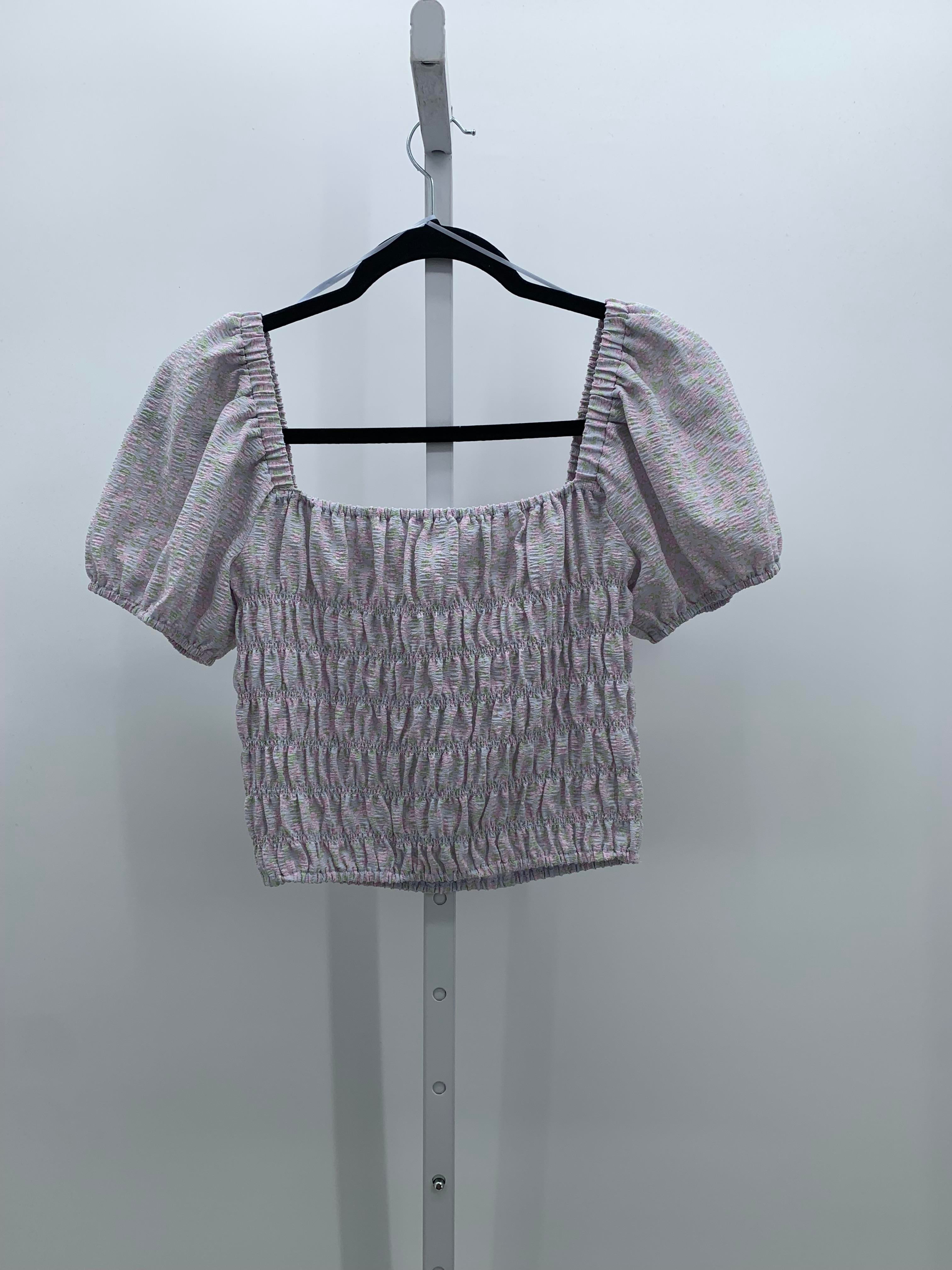elodie Size Small Juniors Short Sleeve Shirt