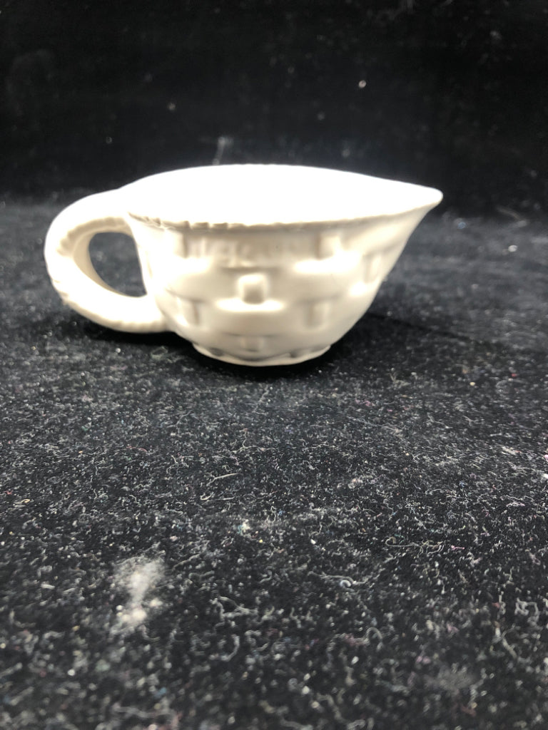 SMALL WHITE CERAMIC BASKET WOVEN CREAMER.