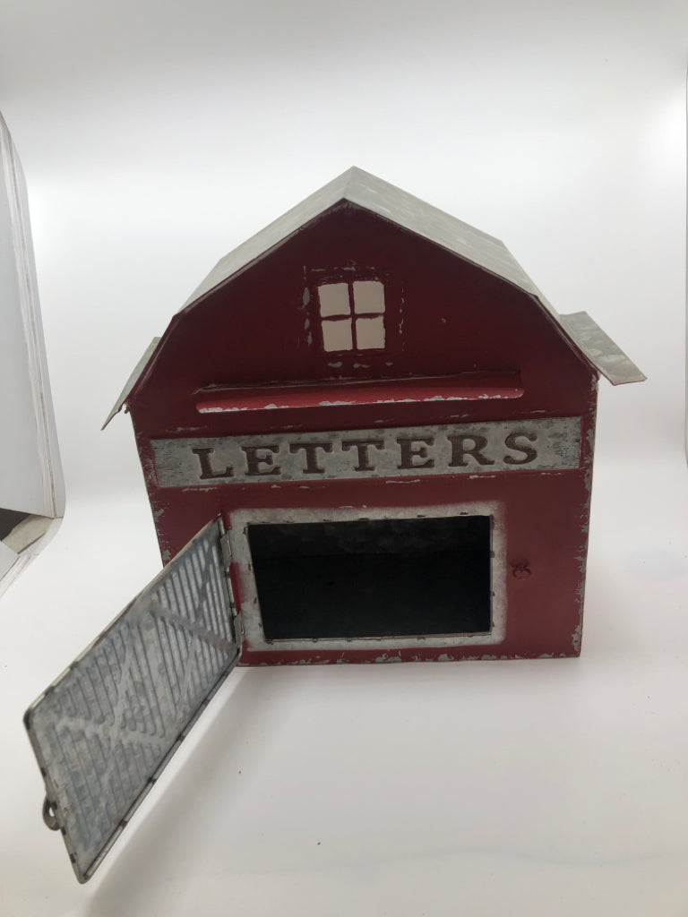 RUSTIC "LETTERS" BARN.