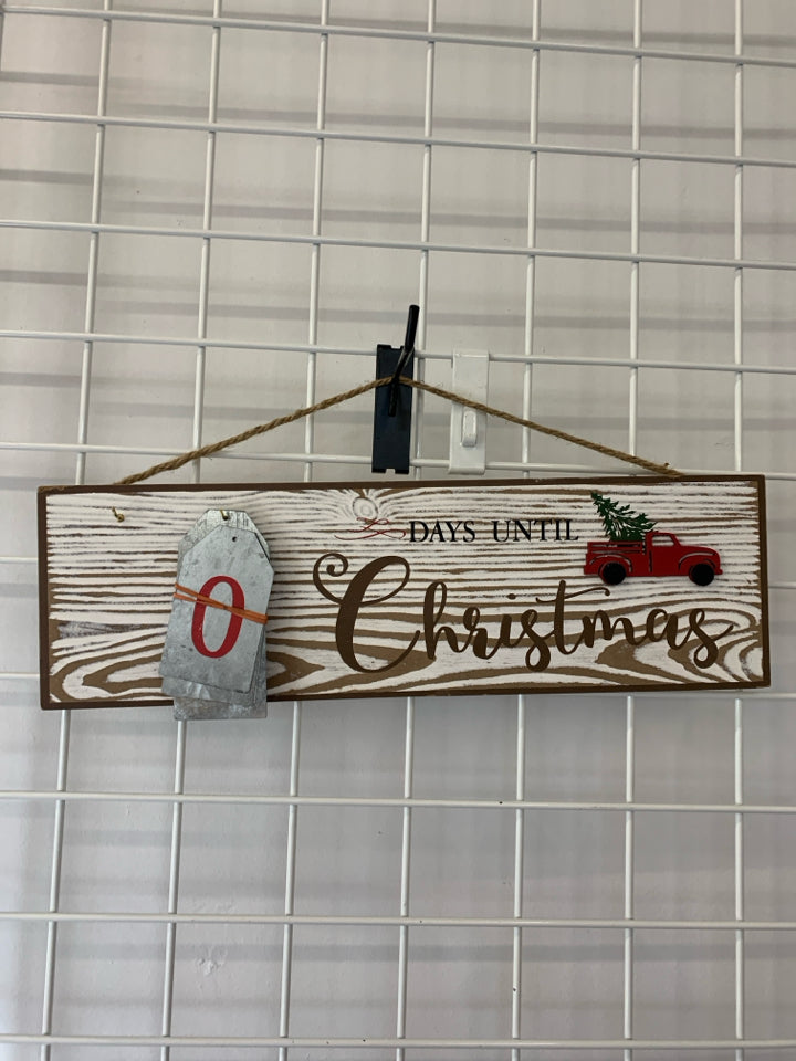 COUNTDOWN DAYS UNTIL CHRISTMAS SIGN.