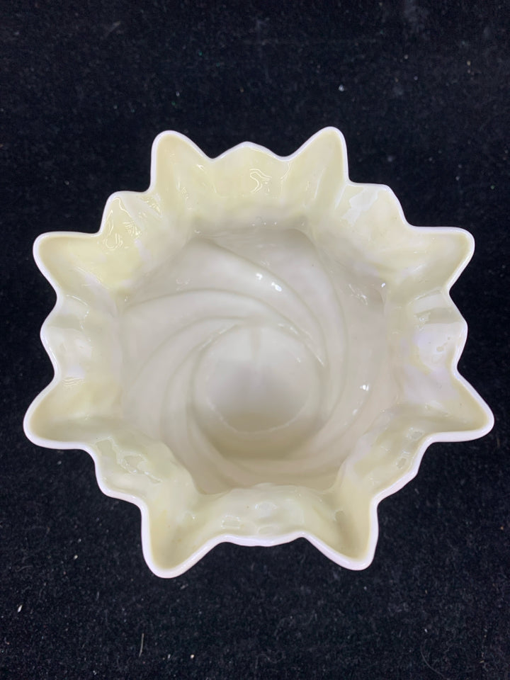 IVORY BOWL EMBOSSED DETAIL- BELLEEK.
