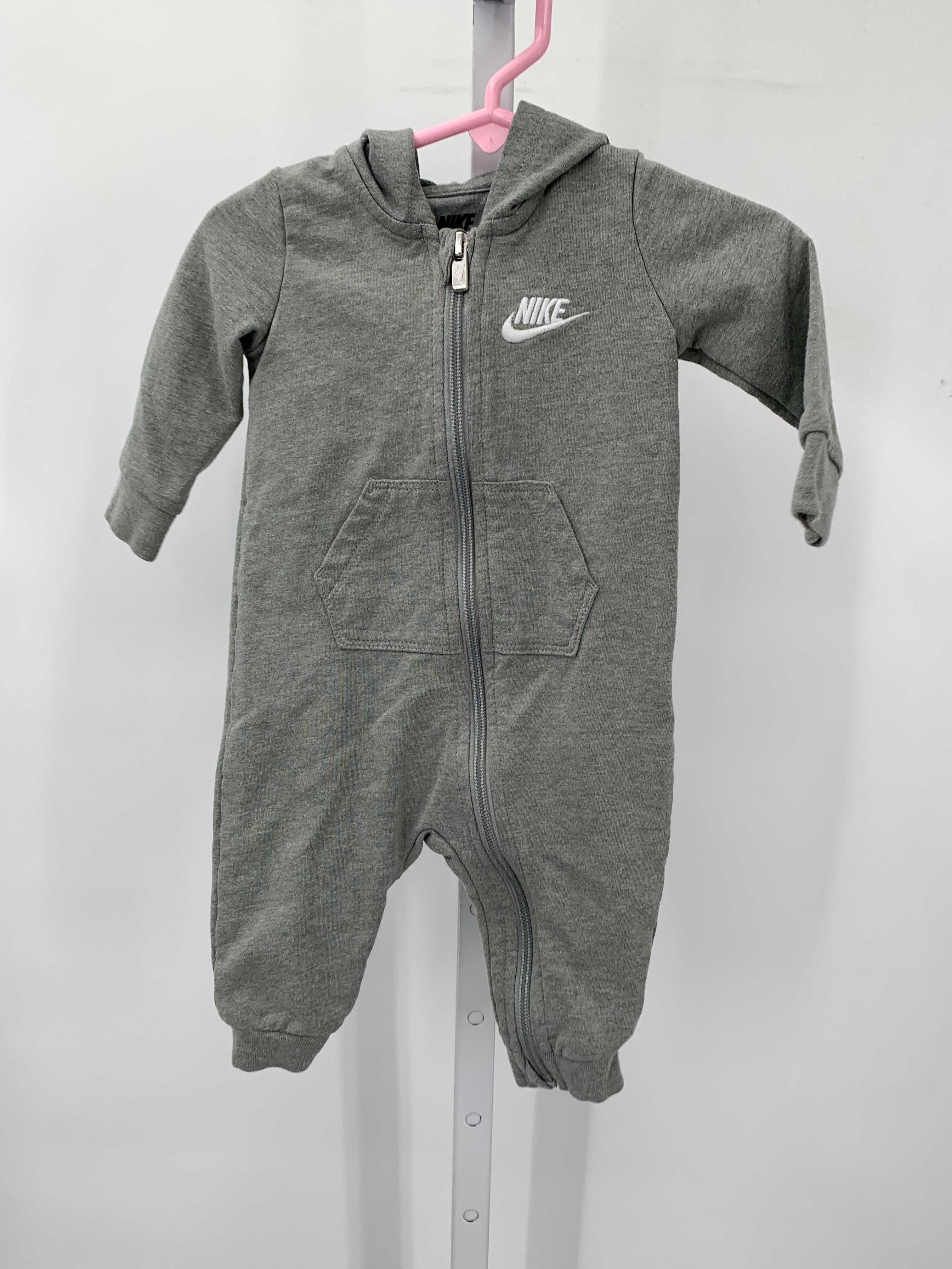 HOODED ZIP KNIT