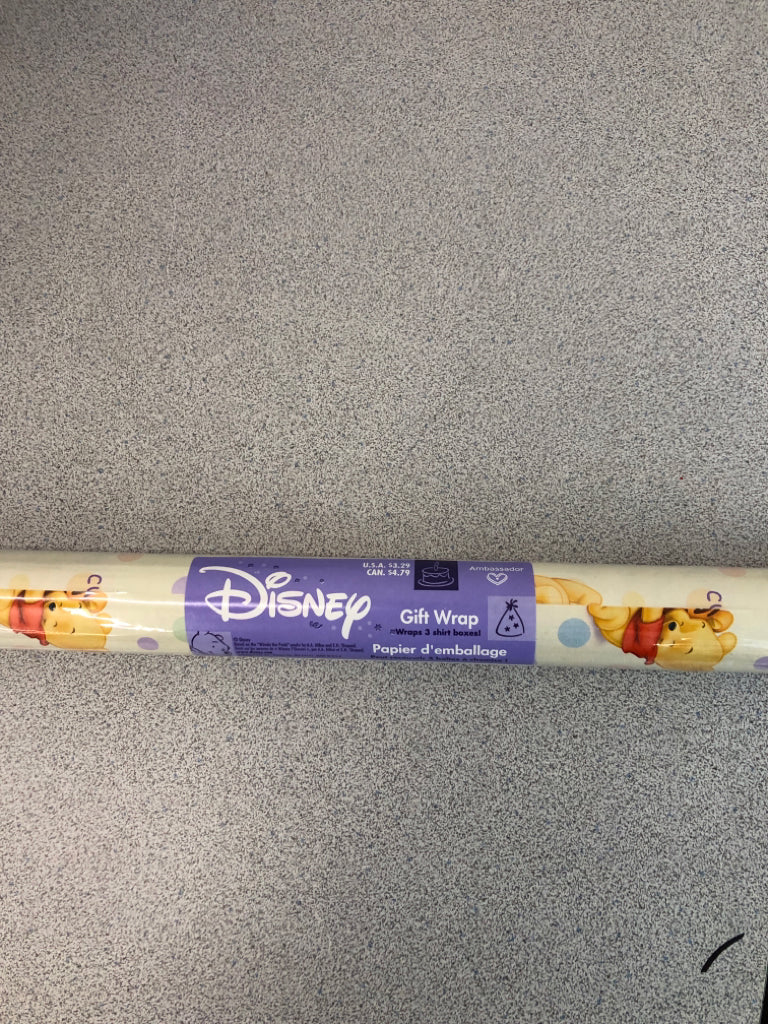 NIP WINNIE THE POOH WRAPPING PAPER.