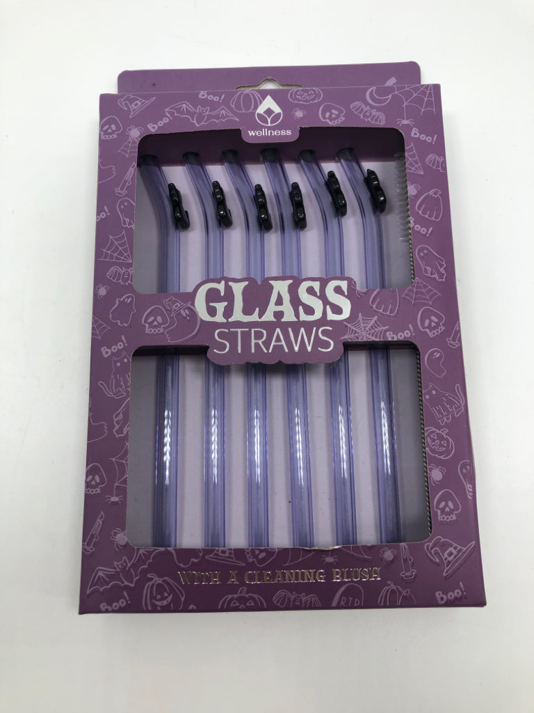 NIP BAT FUSED GLASS STRAWS.