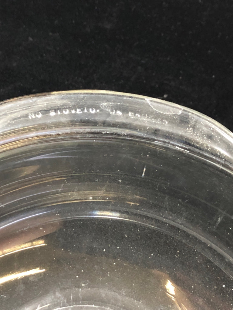 ROUND PYREX CLEAR GLASS MIXING BOWL W/HANDLES.