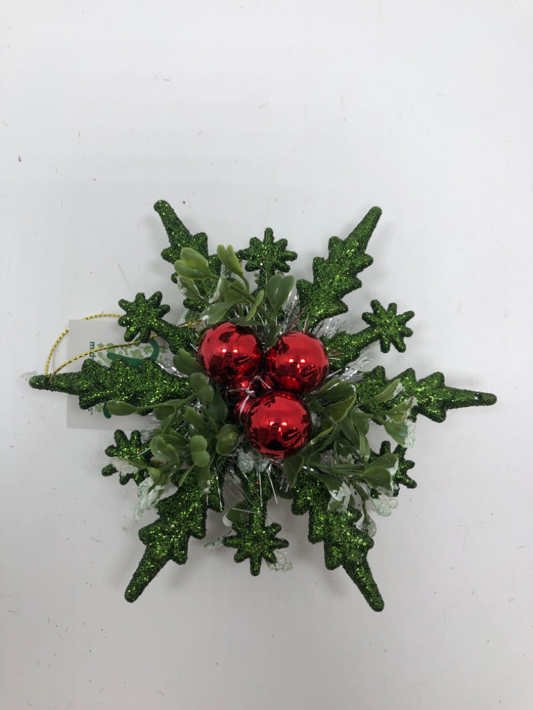 GREEN GLITTER SNOWFLAKE ORNAMENT W/HOLLY.