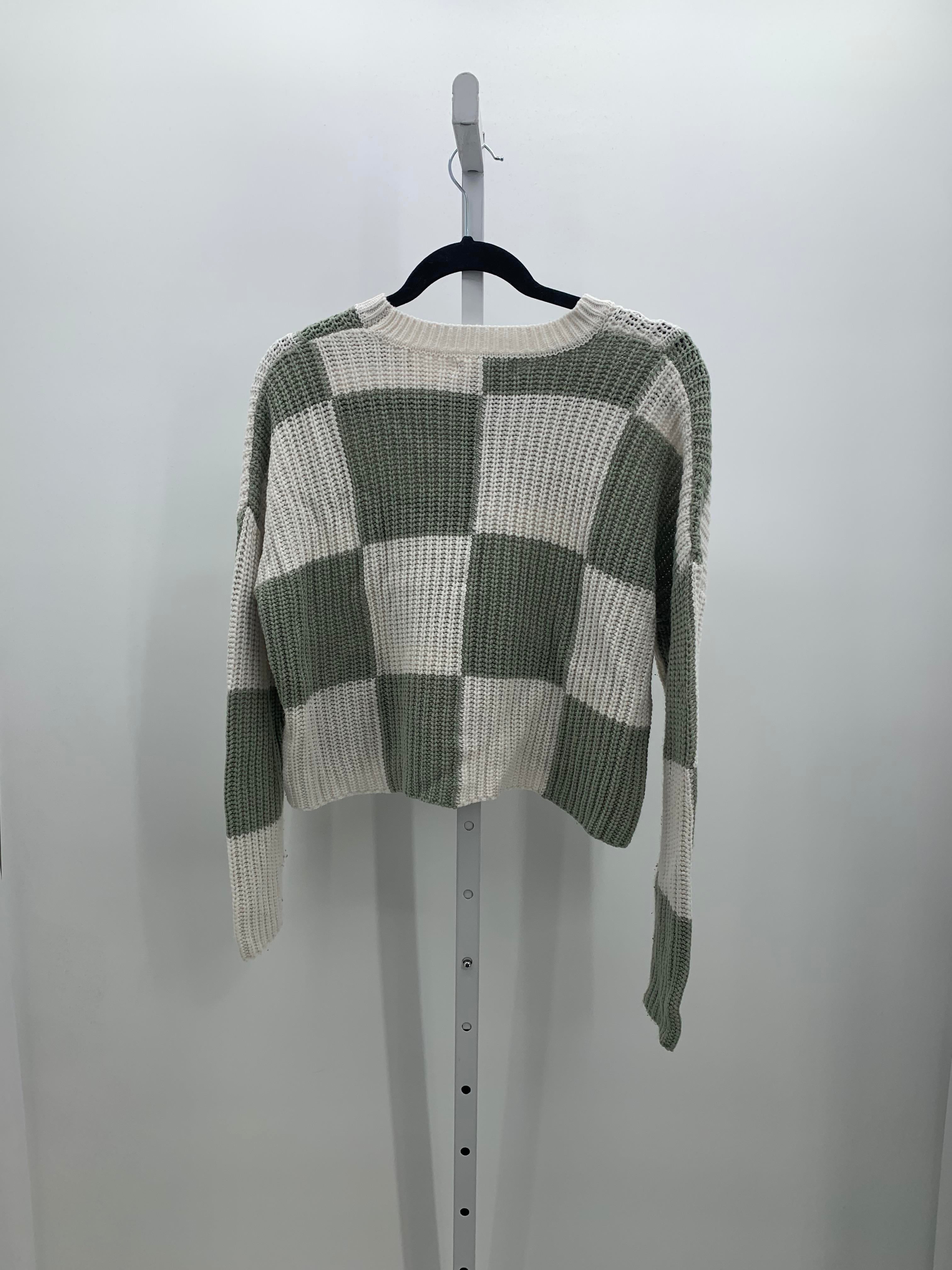 moon & madison Size Small Juniors Long Sleeve Sweater