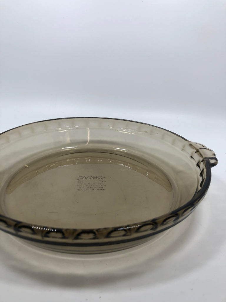 PIE PLATE AMBER TINTED GLASS.