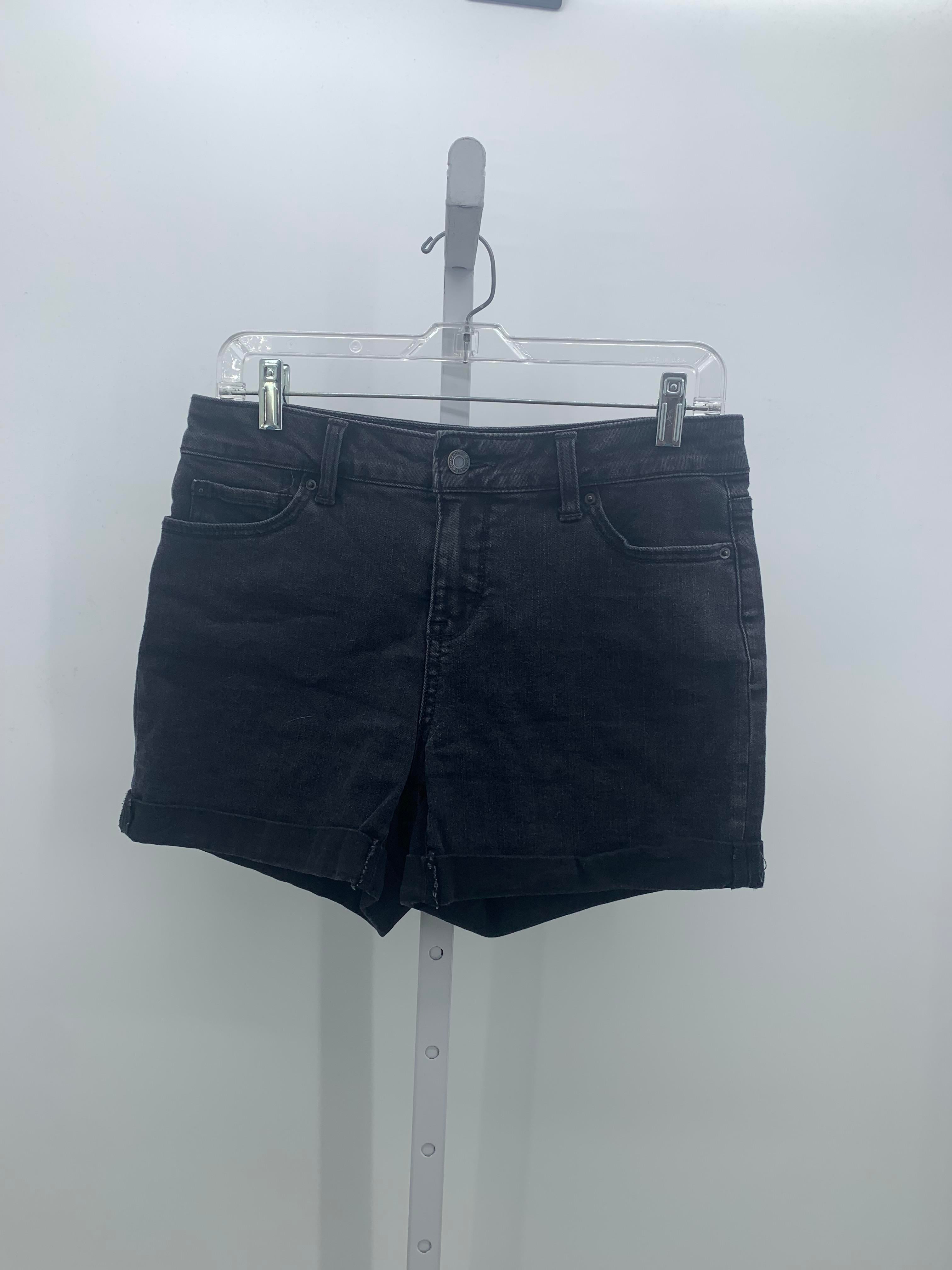 Time and Tru Size 6 Misses Shorts