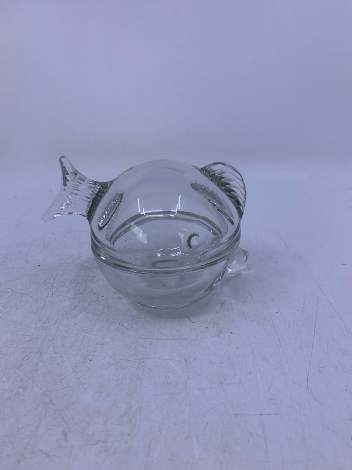 CLEAR GLASS FISH TRINKET BOX.