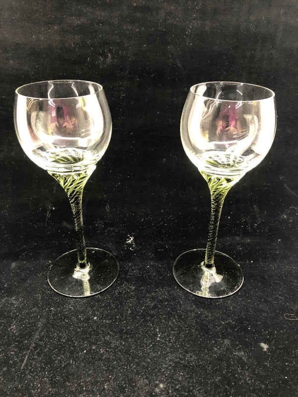 2 SWIRLED GREEN STEM WINE GLASSES.