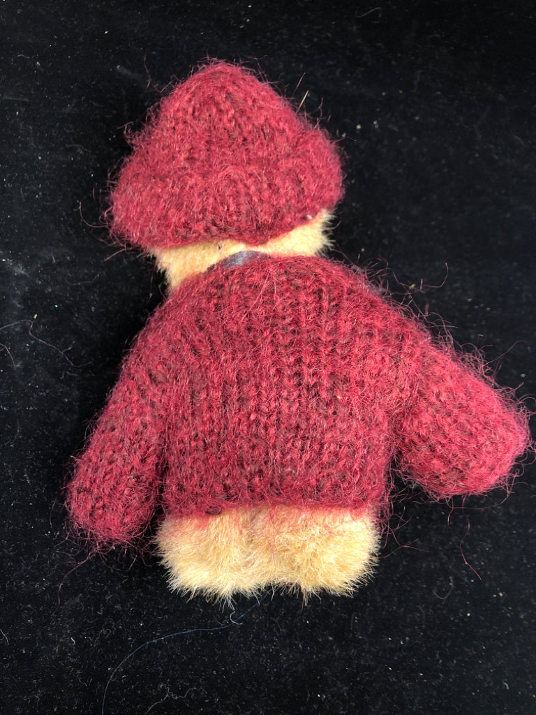 BOYDS BEAR IN RED SWEATER- KAYLA MULBEARY.