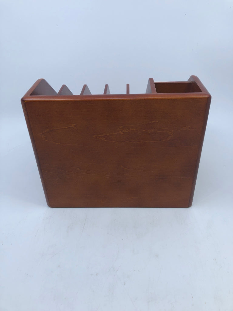 CHERRY WOOD DIVIDED DESK ORGANIZER.