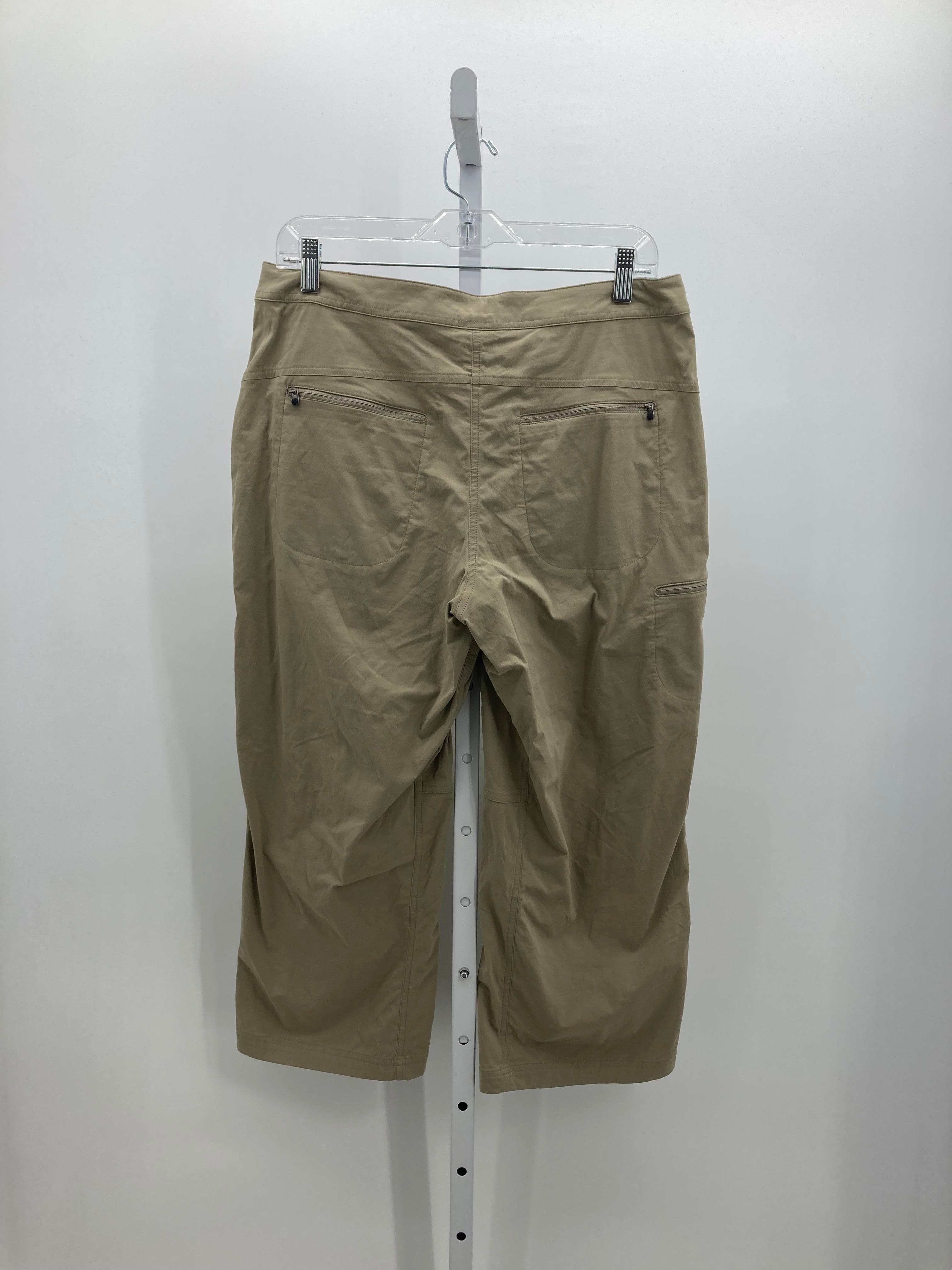 LL Bean Size 12 Misses Capri Pants