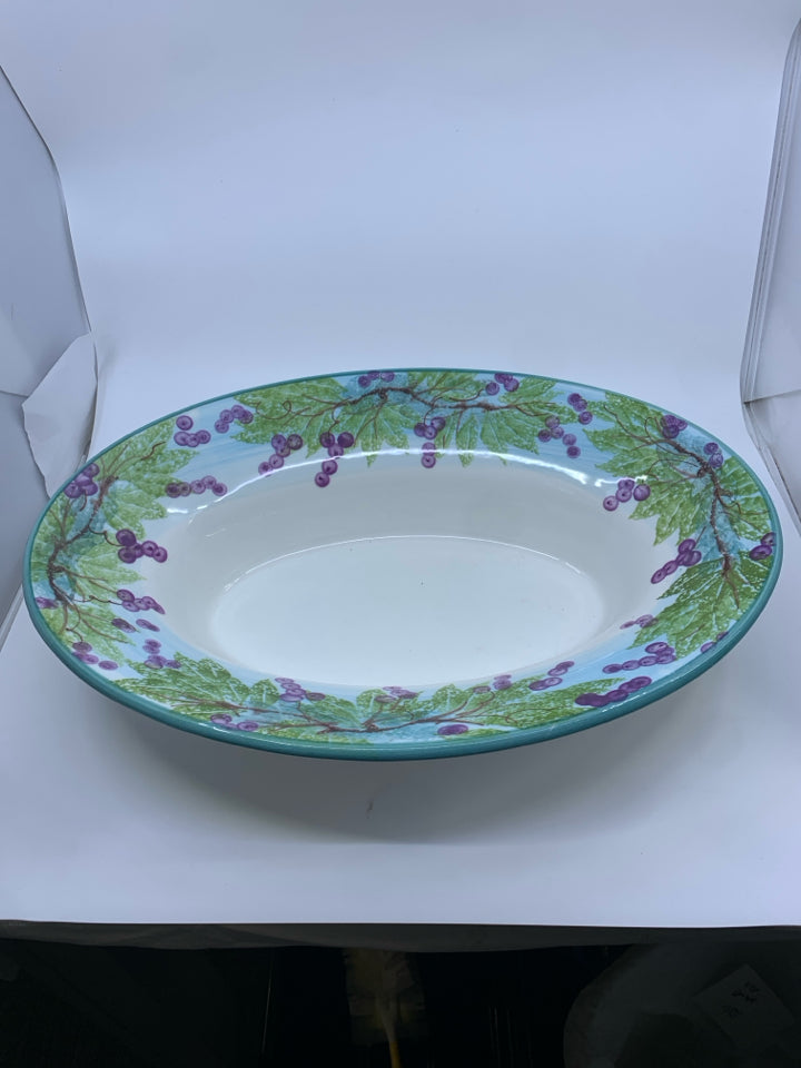 OVAL PAINTED GRAPES BOWL.