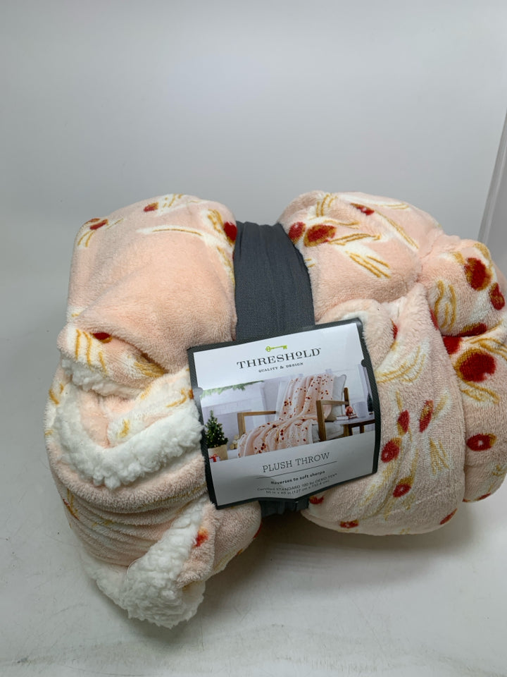 NIP BERRIES & WHEAT THROW BLANKET.