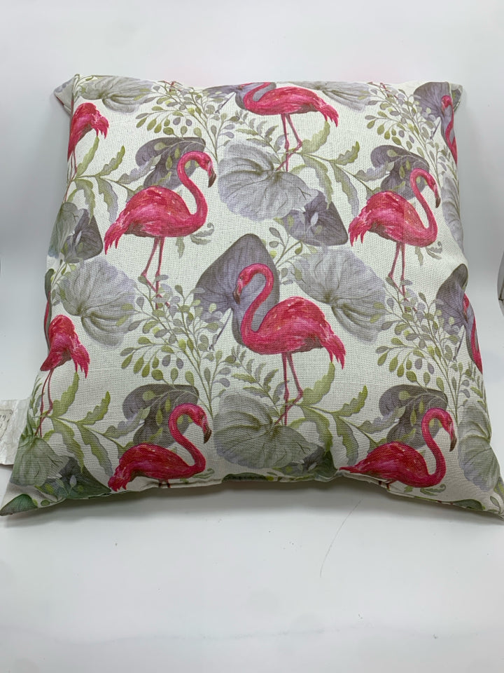 FLAMINGO ACCENT PILLOW.