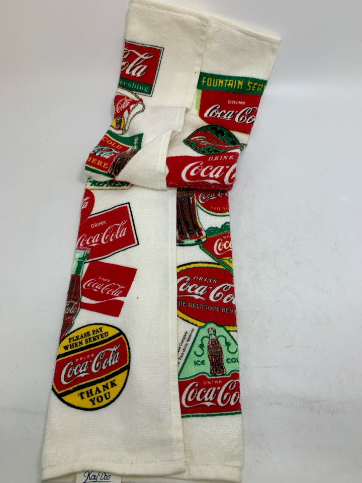 VTG COCA-COLA COLLECTABLE GRAPHIC KITCHEN TOWEL W/ TAG 1999.