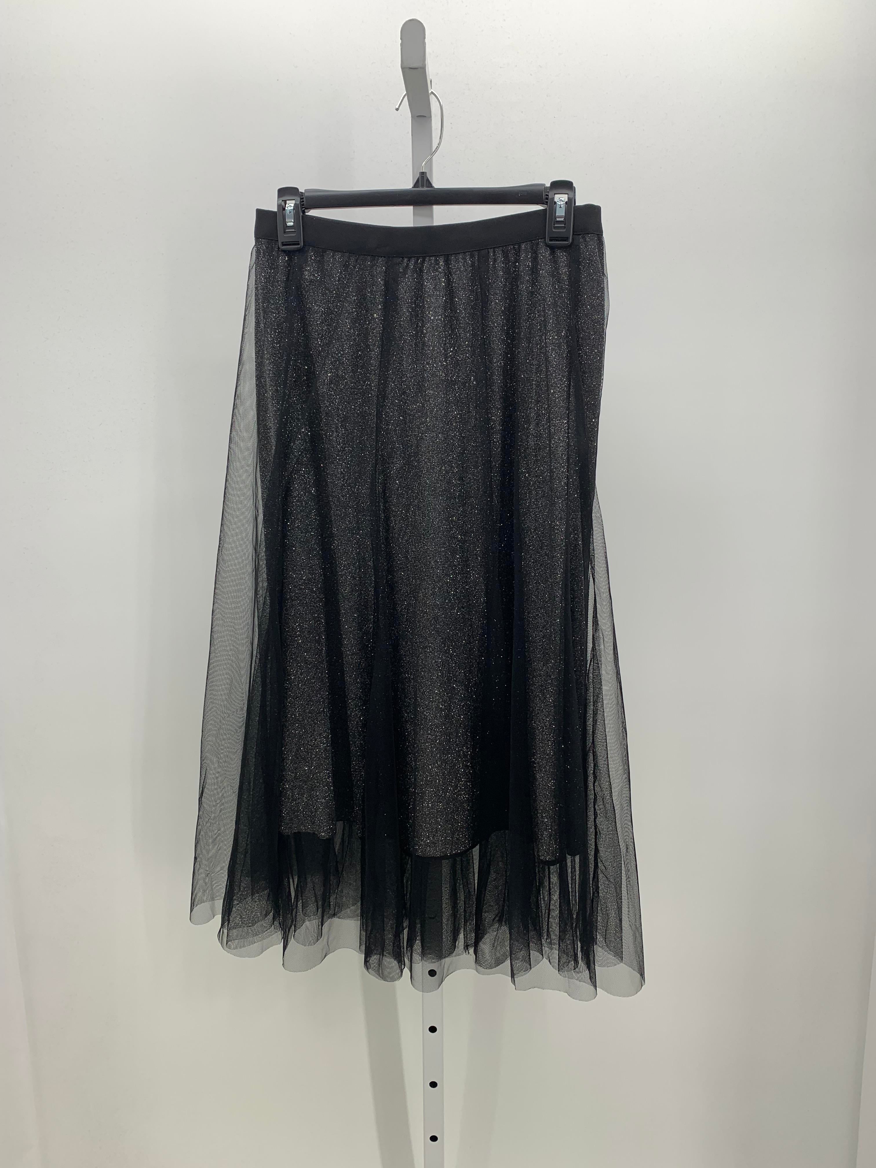 Size Medium Juniors Skirt
