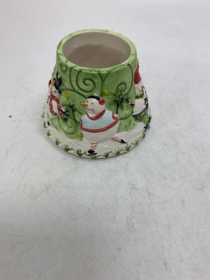 SMALL YANKEE CANDLE EMBOSSED ASSORTED DRESSED SNOWMAN CERAMIC SHADE.