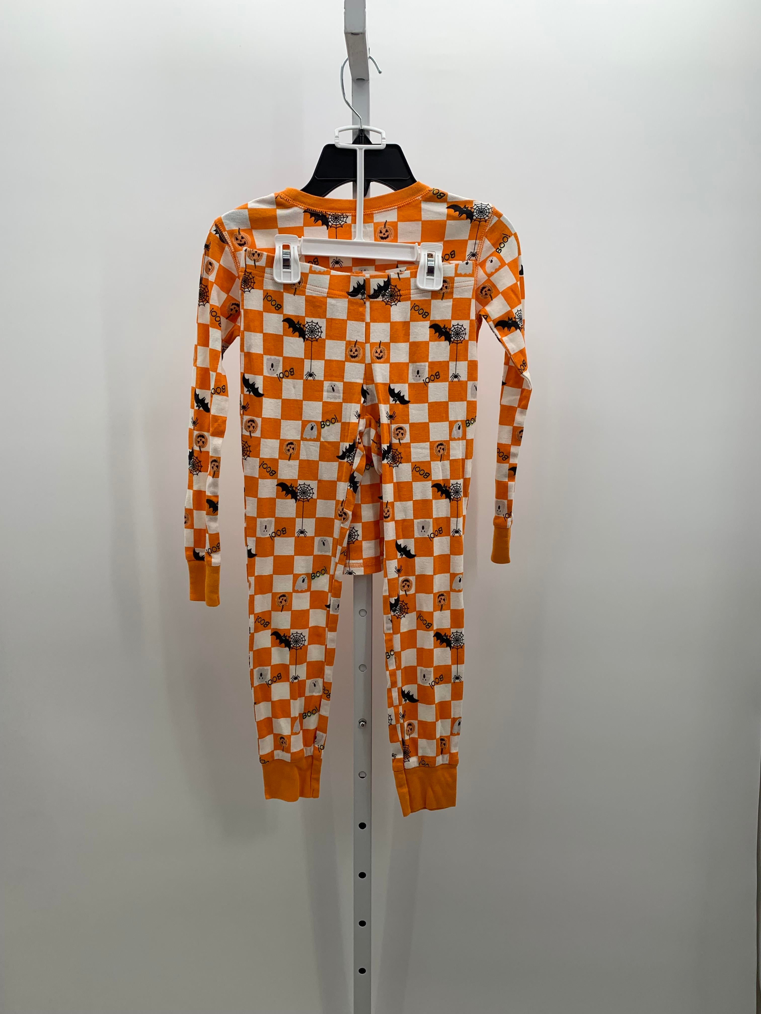 PAJAMAS CHECKERED BATS PUMPKINS