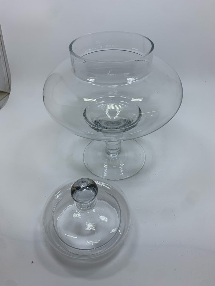 ROUND GLASS FOOTED CANDY JAR W/LID.