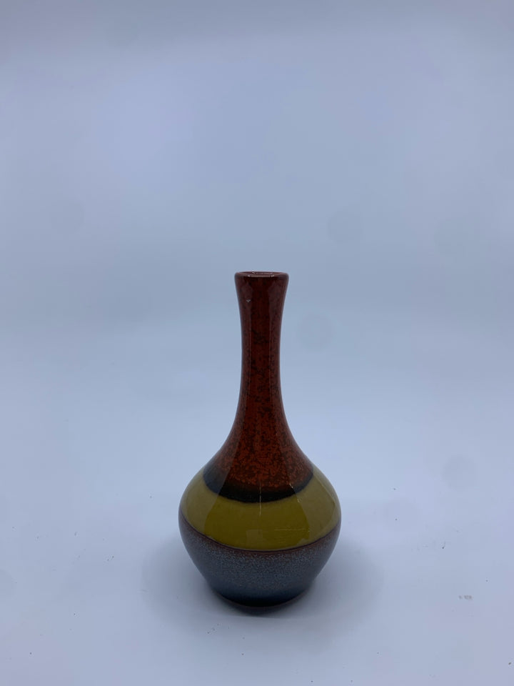 SMALL CERAMIC VASE- SILVER BOTTOM ORANGE+YELLOW STRIPED VASE.