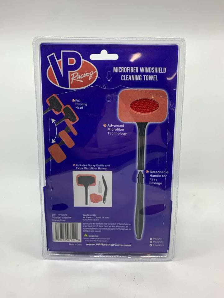 NIP MICROFIBER WINDSHIELD CLEANING TOOL.