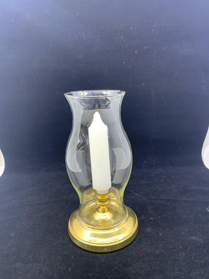 VTG BRASS TAPER CANDLE HOLDER W HURRICANE GLASS.