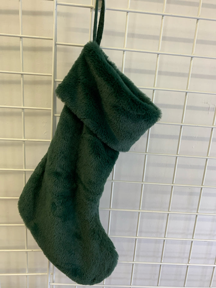 GREEN STOCKING.