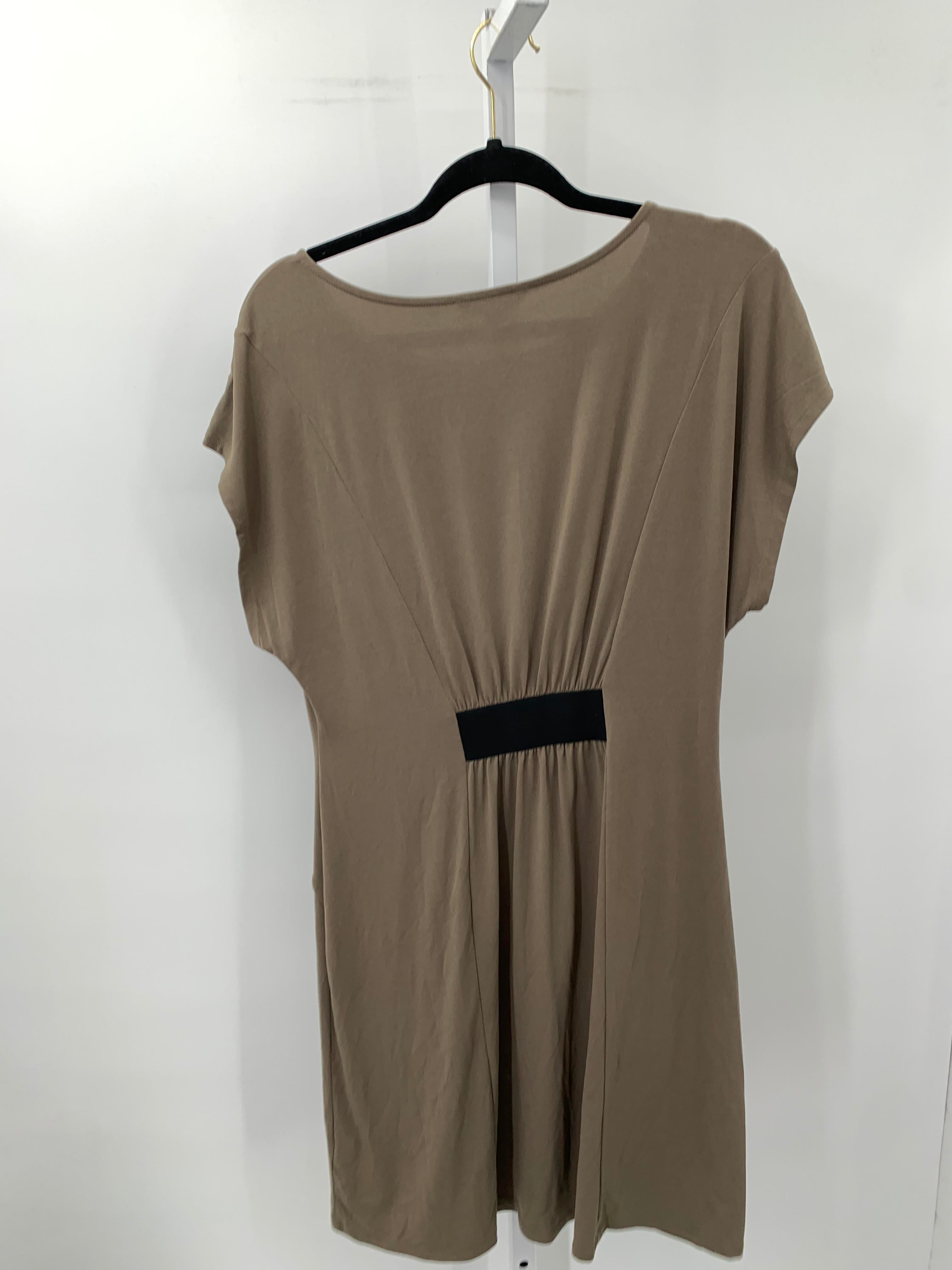 Banana Republic Size Large Misses Short Sleeve Dress