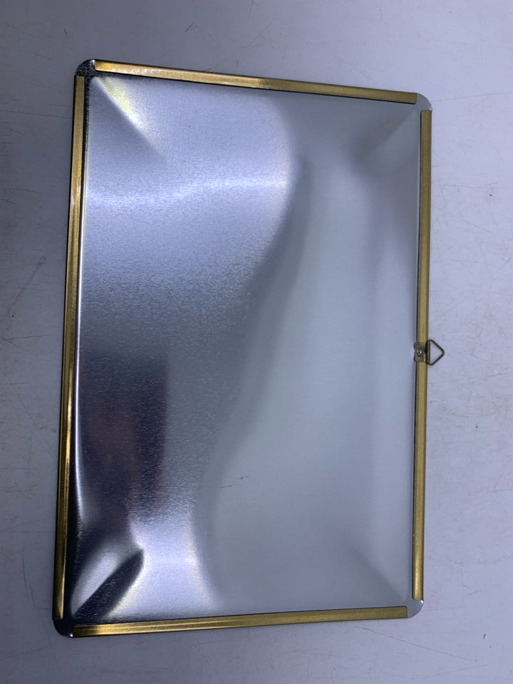 METAL VICTORIAN PEOPLE IN FIELD NURNBERG PANORAMA.