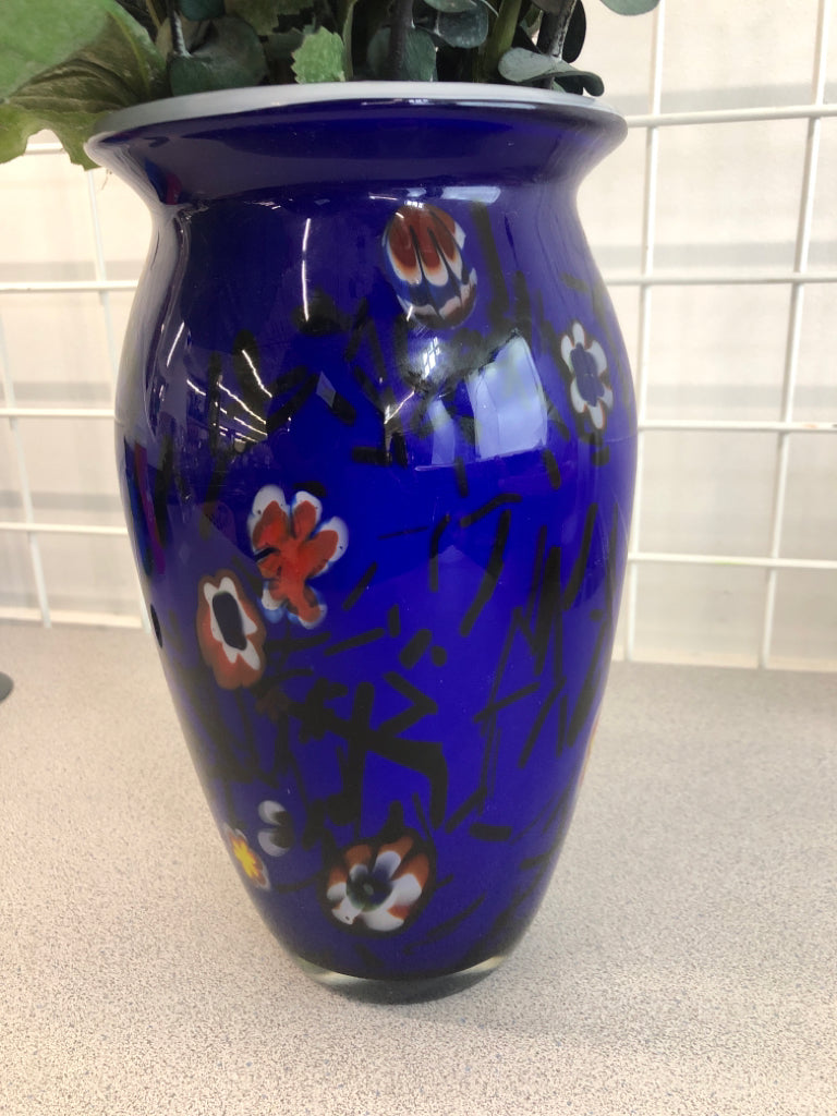 BLUE ART GLASS VASE W/FLORALS.