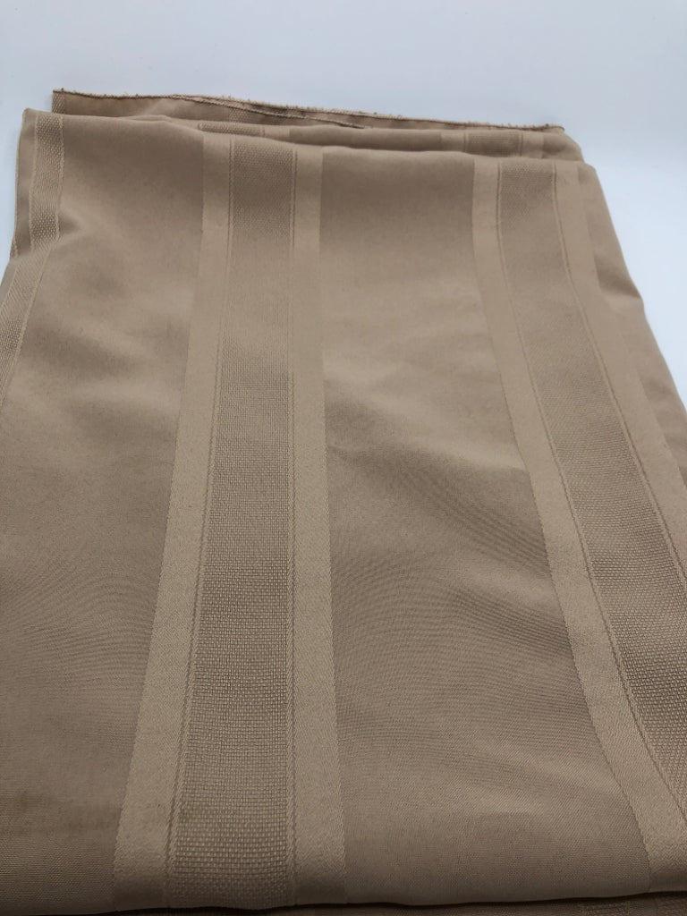 BEIGE TEXTURED TABLE CLOTH.