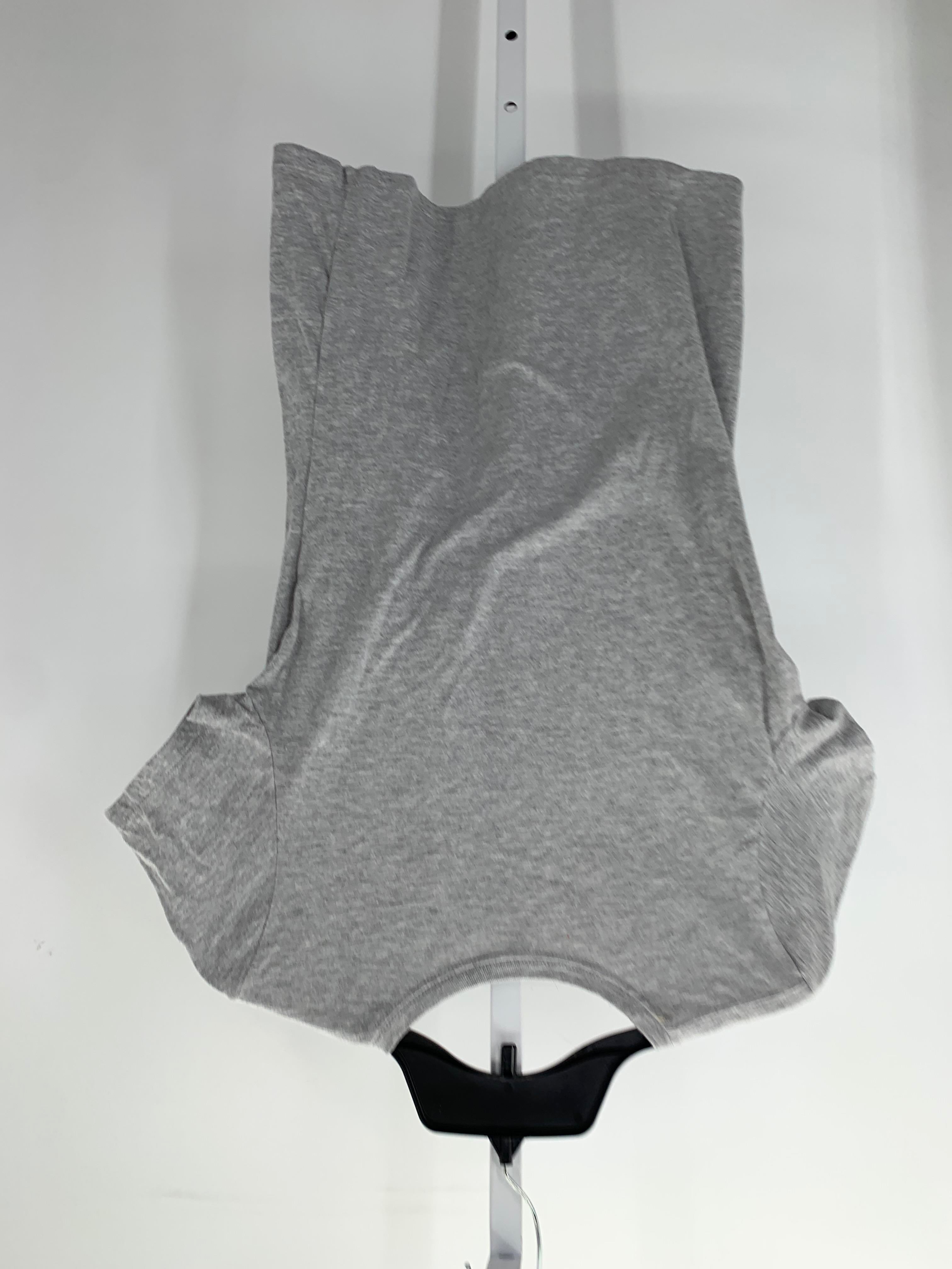 Size Large Juniors Short Sleeve Shirt