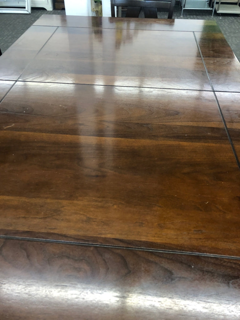 2-TONED BROWN DINING TABLE W/6 CHAIRS.