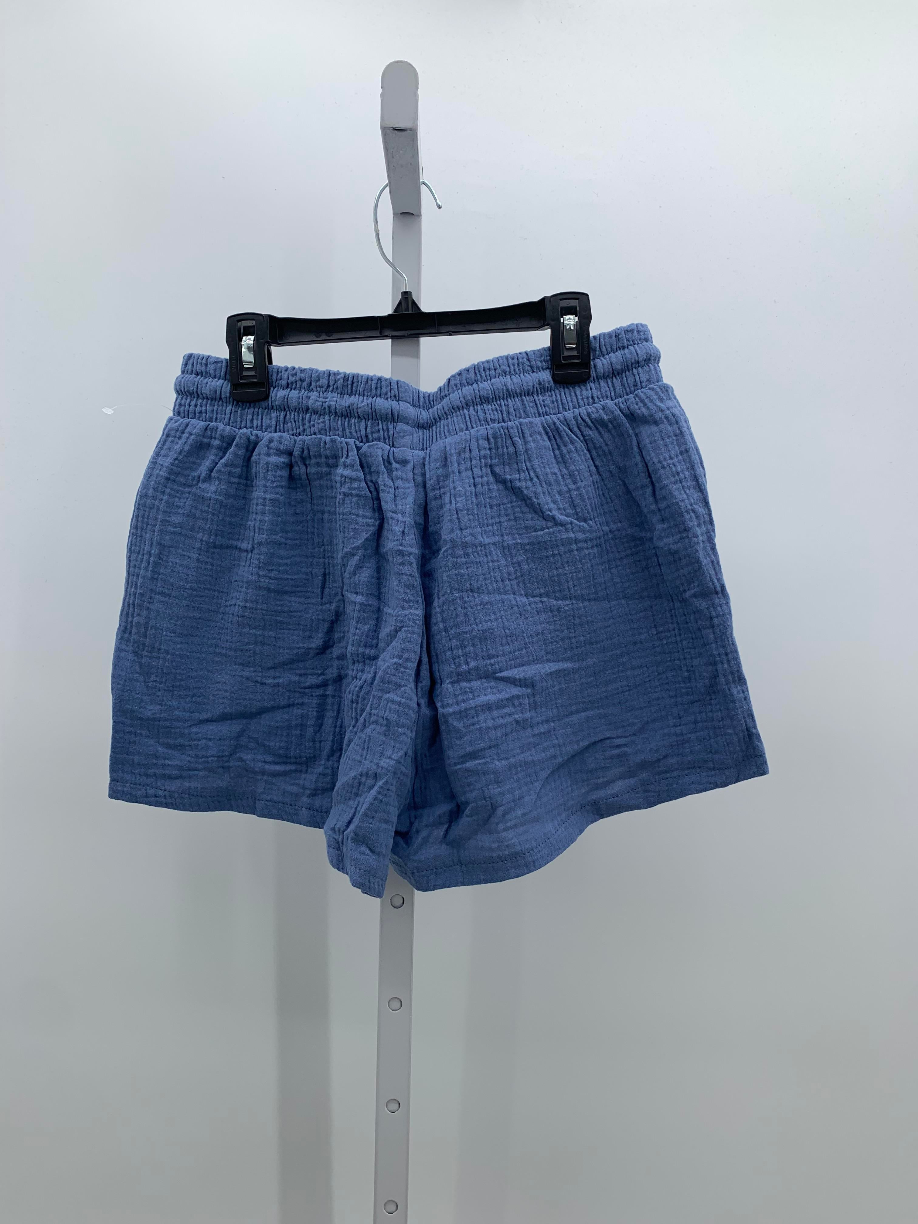 Size Medium Juniors Shorts