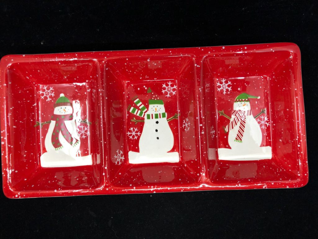 RED SNOWMAN DIVIDED SERVING DISH.