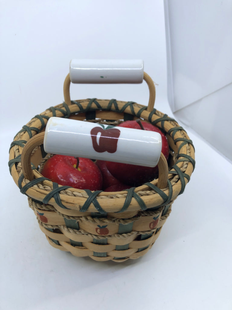 WICKER APPLE BASKET W/4 FAUX APPLES AND CERAMIC APPLE HANDLES.