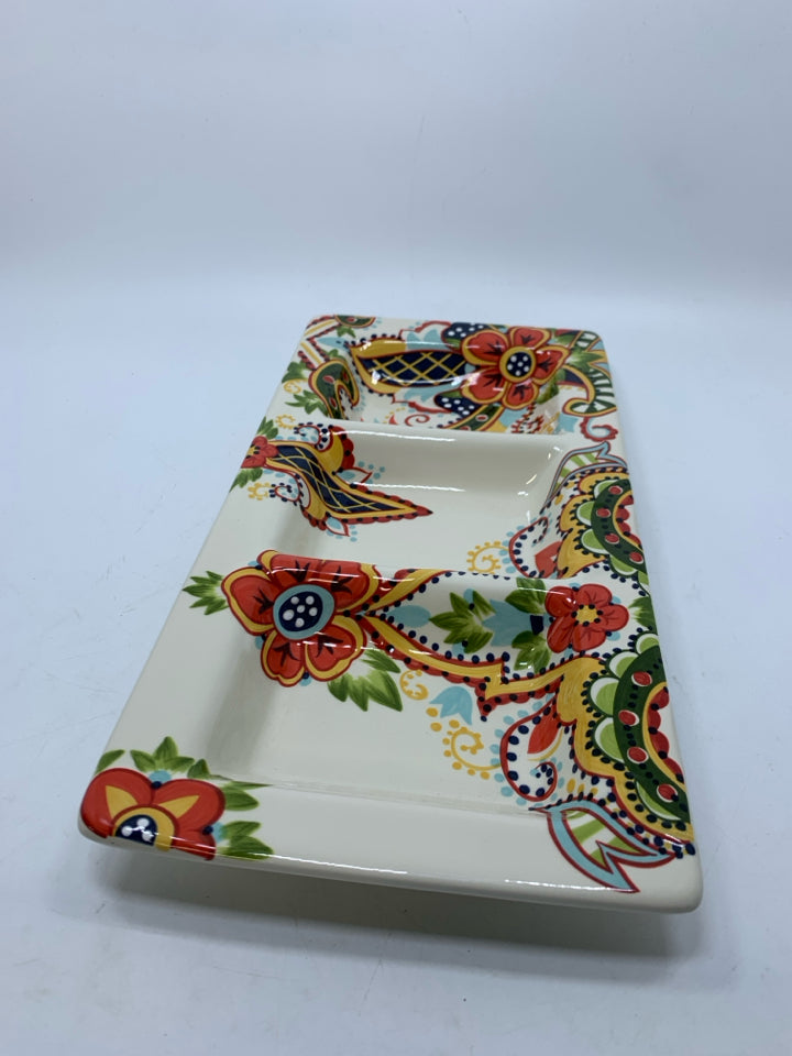 3 DIVIDED RECTANGLE SERVER PAISLEY PATTERN.