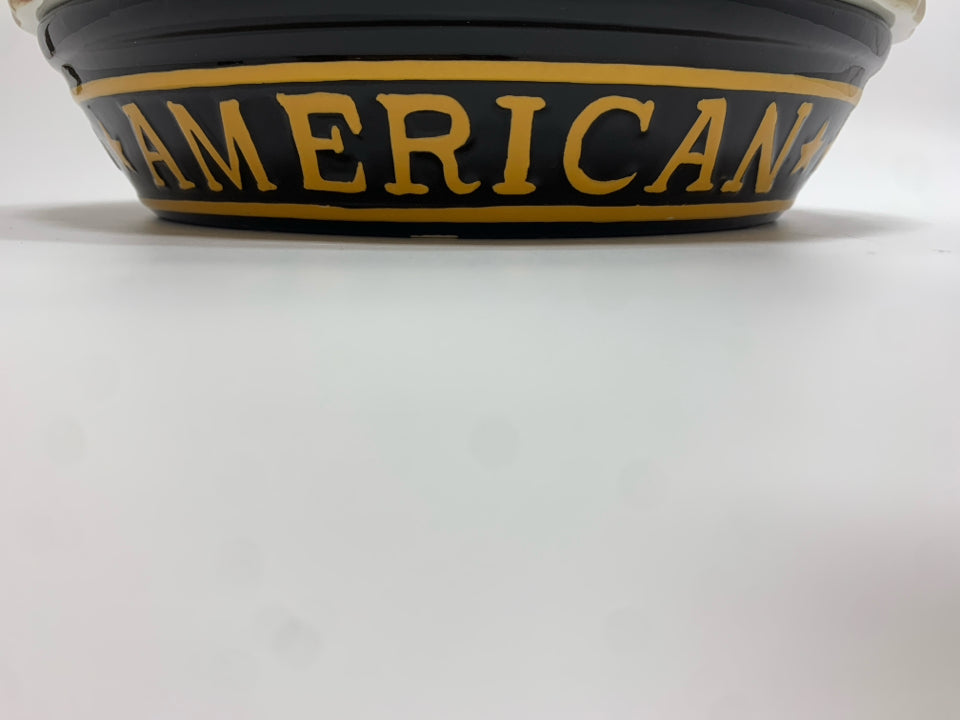 AMERICAN PIE COVERED PIE DISH.