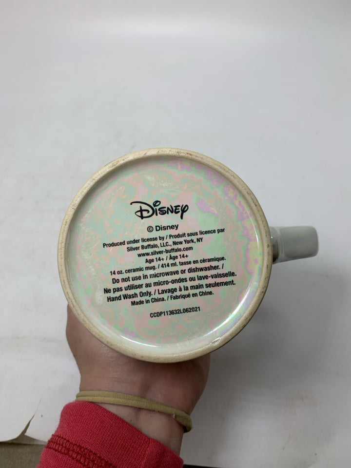 IRIDESCENT ASSORTED PRINCESSES MUG.